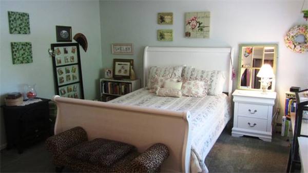 97 R English Range Road, Unit 97R Derry, NH 03038 - Photo 13 of 17
