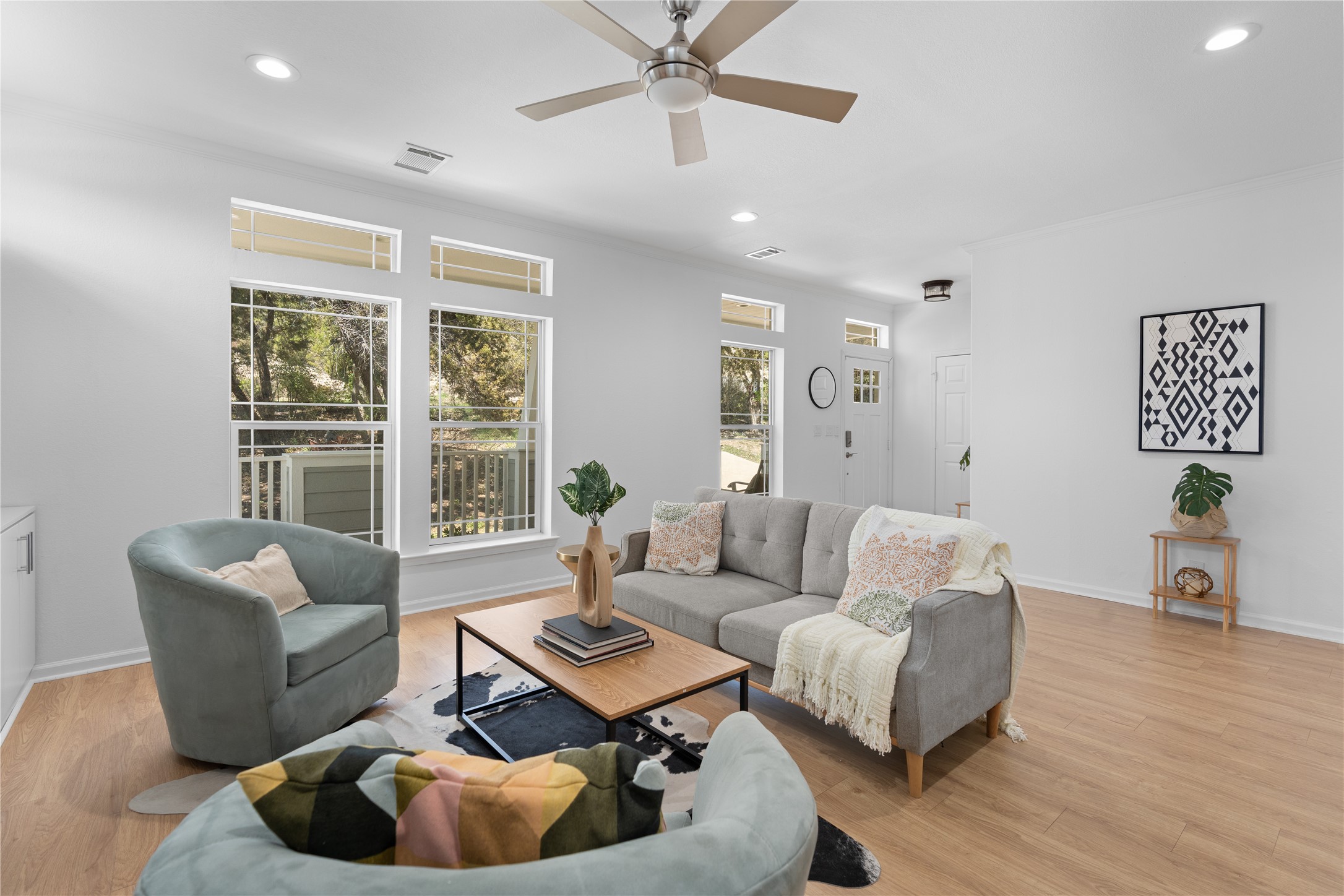 7707 Bar K Ranch Road Lago Vista, TX 78645 - Photo 2 of 34