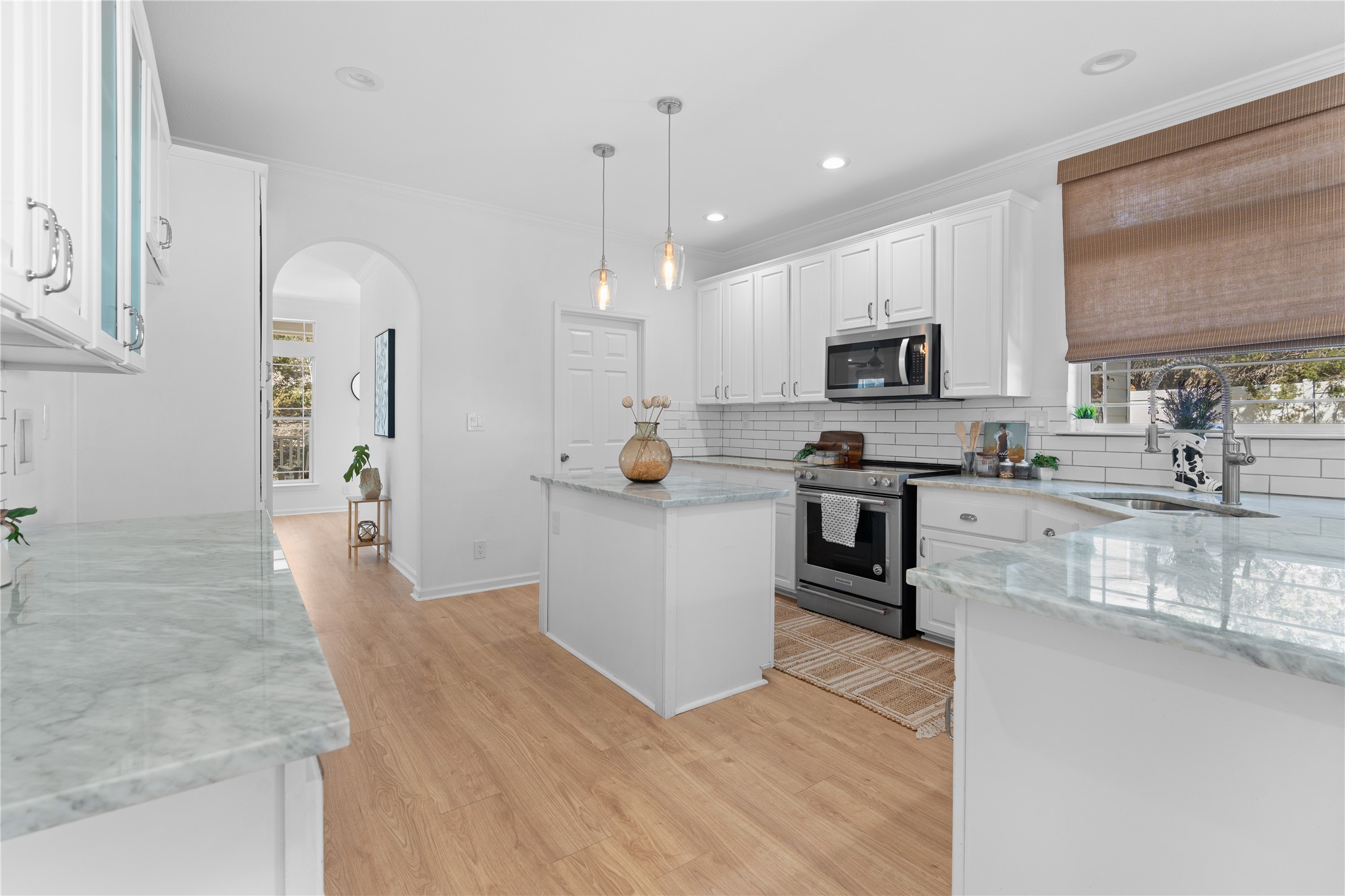 7707 Bar K Ranch Road Lago Vista, TX 78645 - Photo 7 of 34