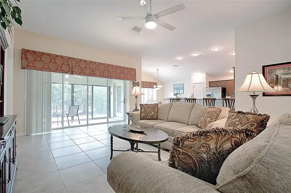 $2,700 | 1987 Eldridge Loop, The Villages, FL 32162
