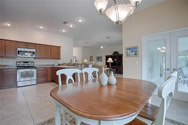 $2,700 | 1987 Eldridge Loop, The Villages, FL 32162