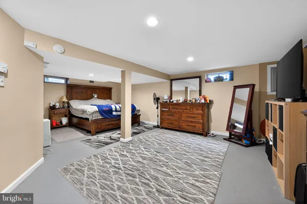 $305,000 | 2021 South Brighton Avenue, Clementon, NJ 08021