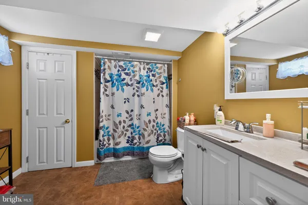 $305,000 | 2021 South Brighton Avenue, Clementon, NJ 08021
