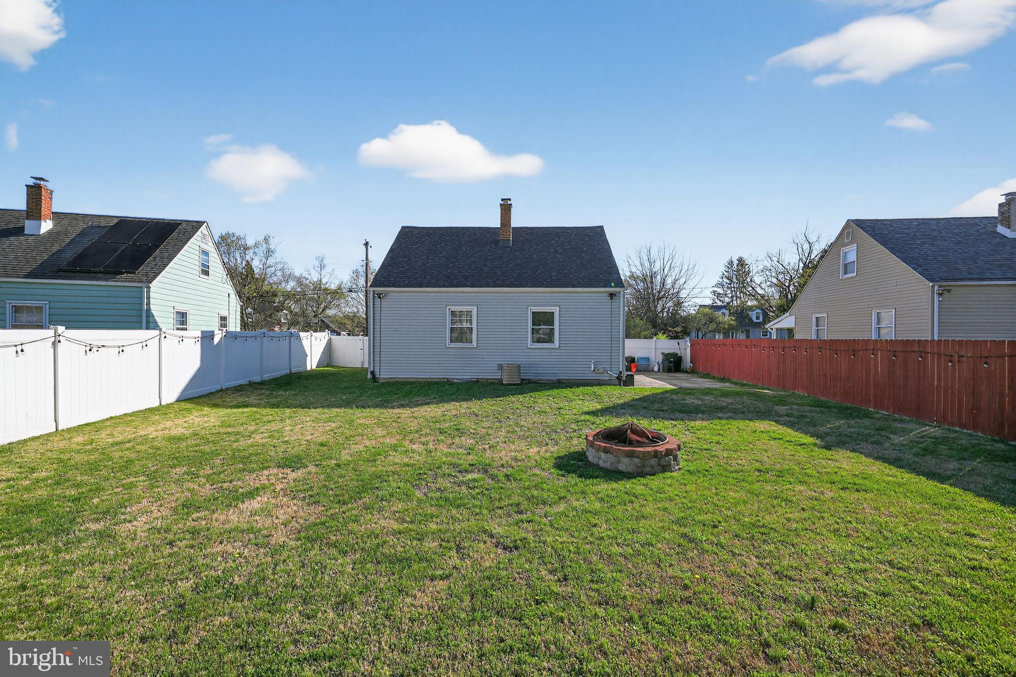 2021 South Brighton Avenue Clementon, NJ 08021 - Photo 13 of 14 a front view of a house with a garden