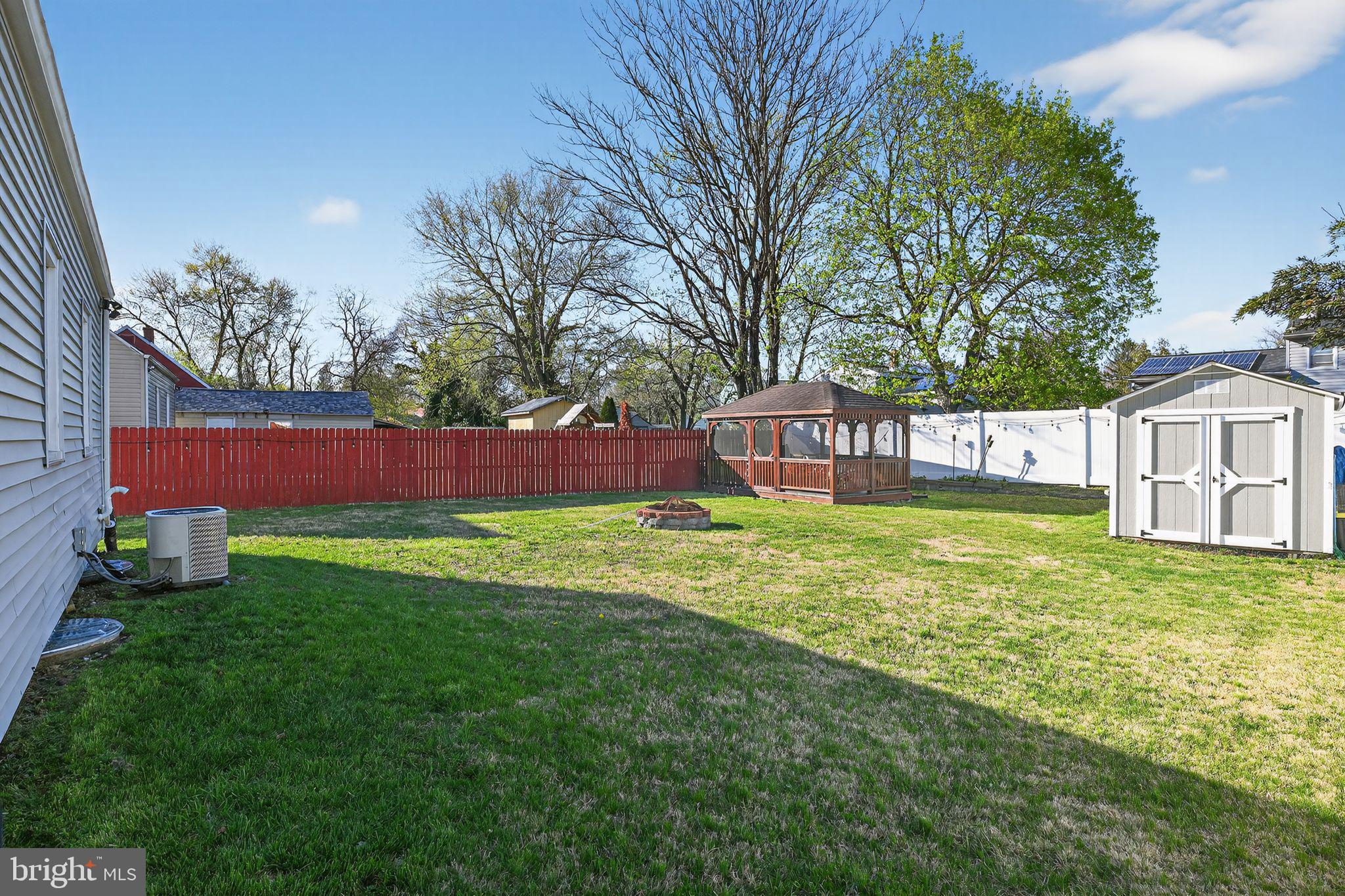 2021 South Brighton Avenue Clementon, NJ 08021 - Photo 14 of 14 a view of a back yard