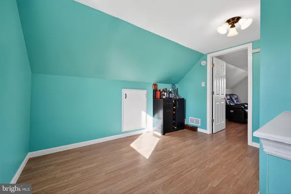 $305,000 | 2021 South Brighton Avenue, Clementon, NJ 08021