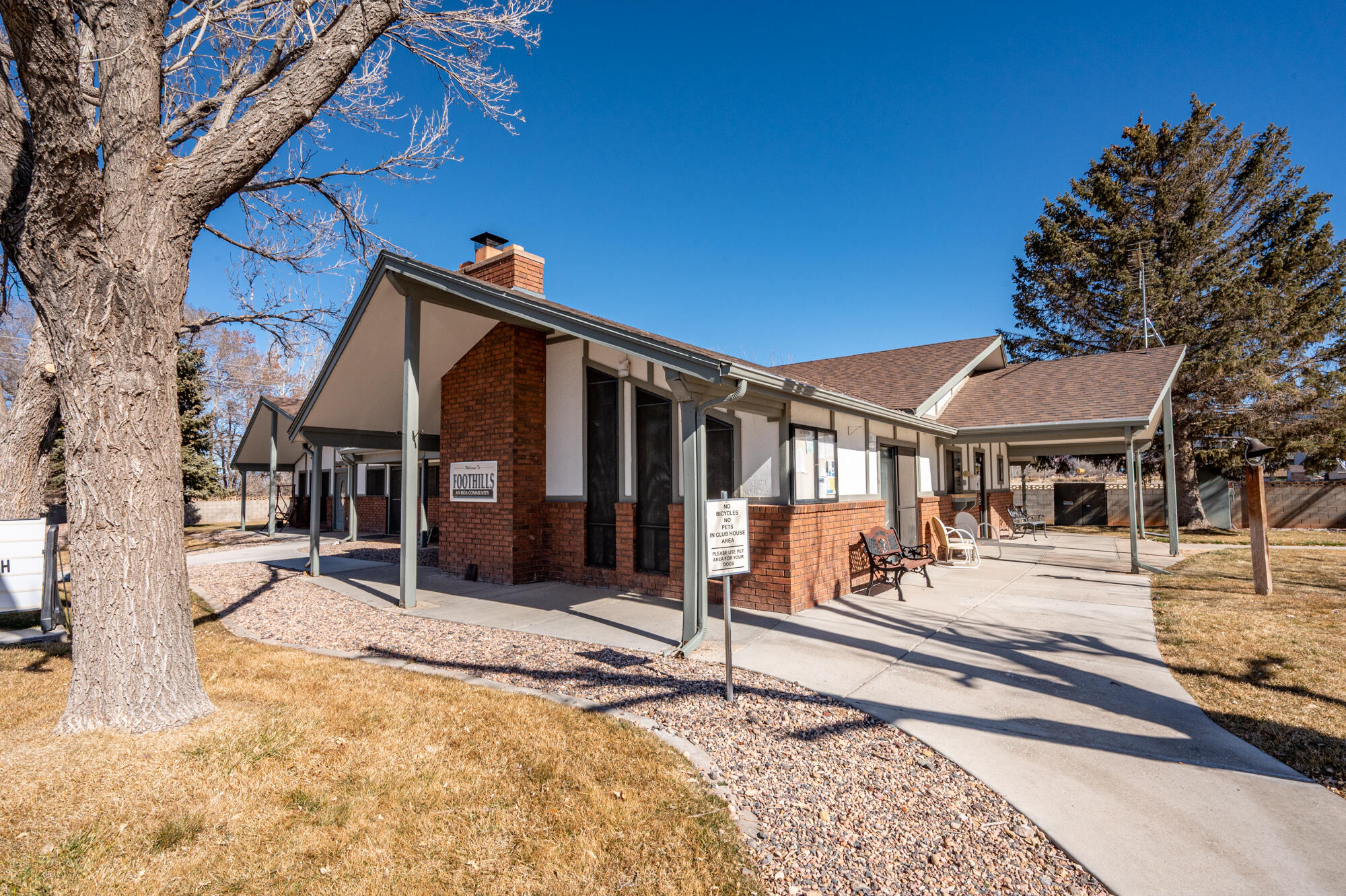 502 Rhonda Parowan, UT 84761 - Photo 6 of 20 503 Rhonda w-club house-34