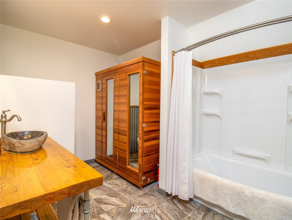 90 Thistle Down Road Easton, WA 98925 - Photo 25 of 40 Gallery Image 25