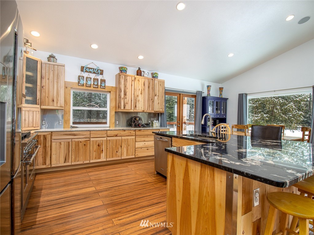 90 Thistle Down Road Easton, WA 98925 - Photo 6 of 40 Gallery Image 6