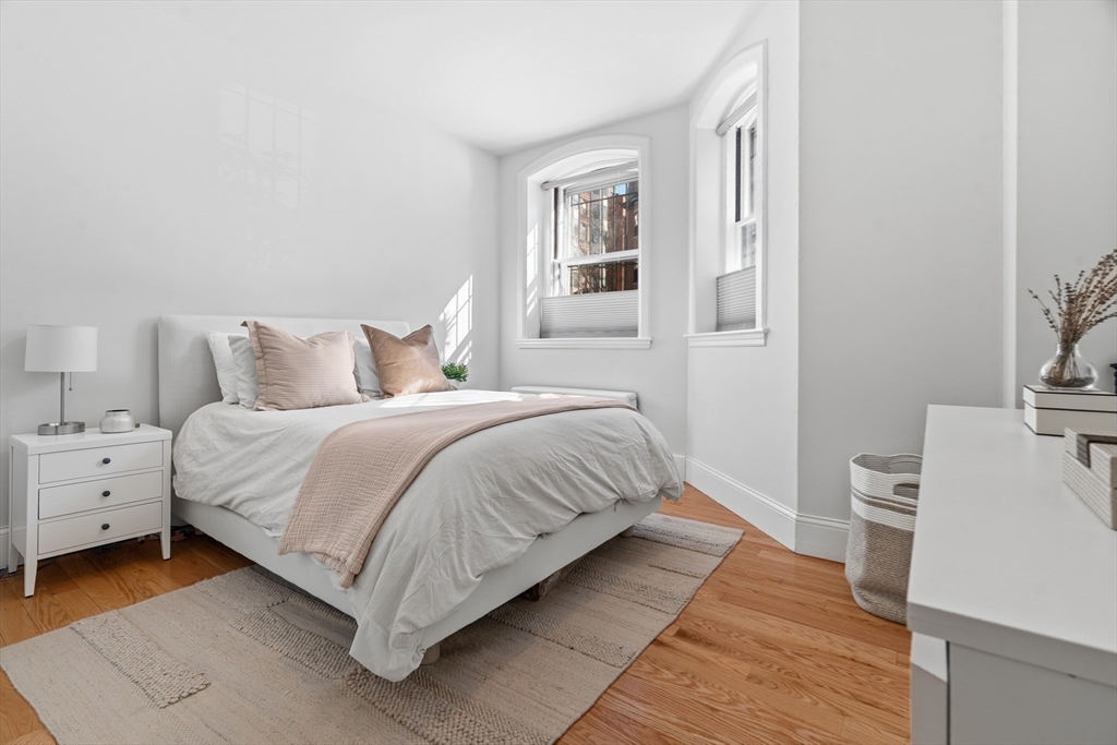 286 Beacon Street, Unit 1 Boston, MA 02116 - Photo 15 of 30