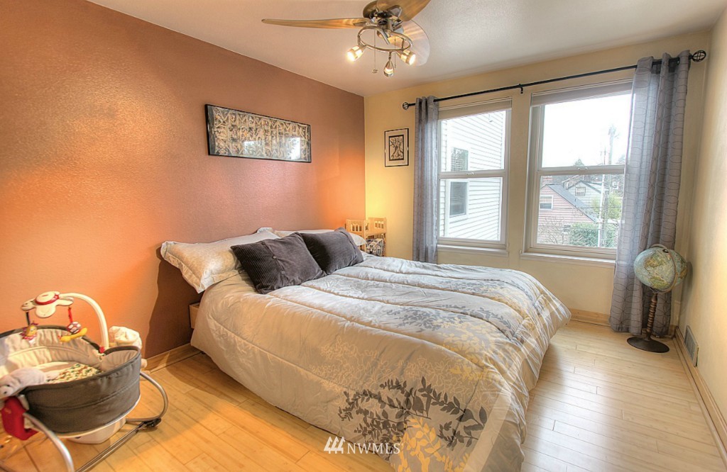 411 North 90th Street, Unit 307 Seattle, WA 98103 - Photo 7 of 16 Gallery Image 7