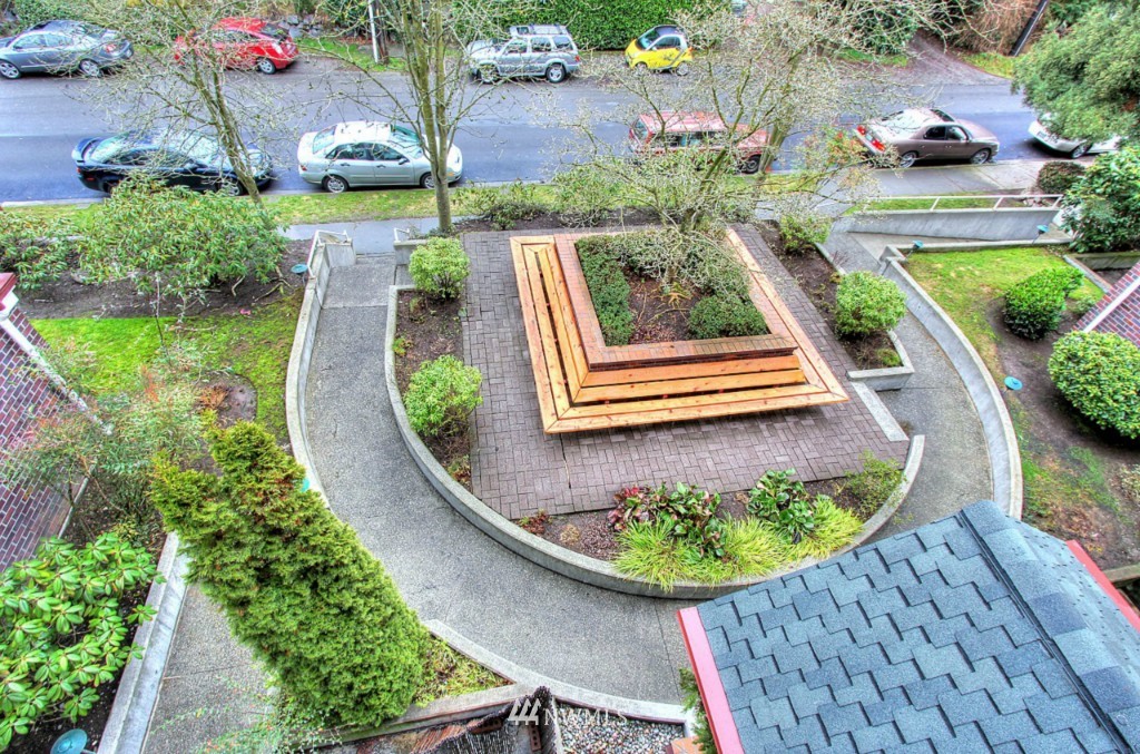 411 North 90th Street, Unit 307 Seattle, WA 98103 - Photo 10 of 16 Gallery Image 10