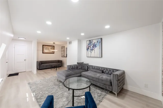 $1,200 | 2601 Marilee Lane, Unit 2, Houston, TX 77057