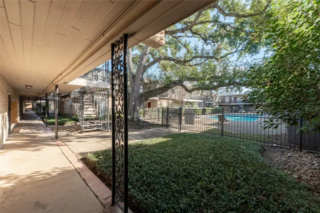 $1,200 | 2601 Marilee Lane, Unit 2, Houston, TX 77057