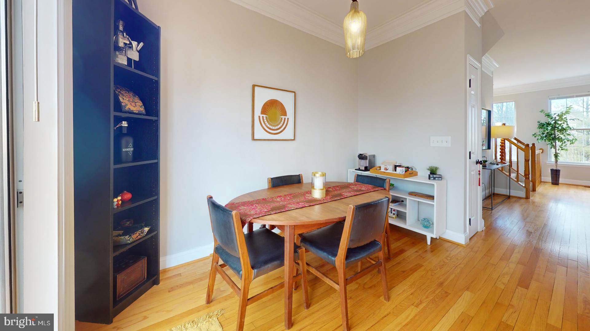 2583 James Madison Circle Herndon, VA 20171 - Photo 8 of 32 Eat-in kitchen