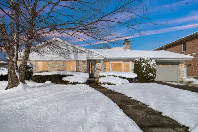 $619,000 | 5156 Farwell Avenue, Skokie, IL 60077