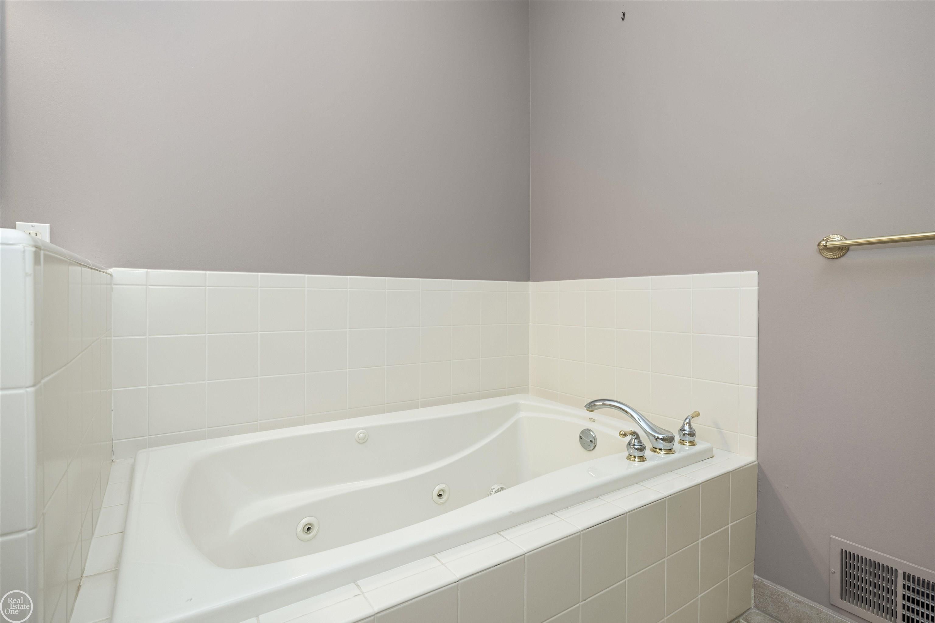 3582 Windingbrook Circle Rochester Hills, MI 48309 - Photo 32 of 60 Gallery Image 32