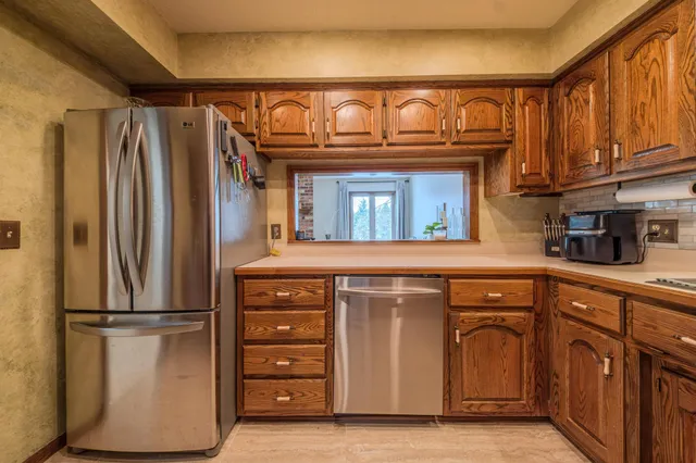 $315,000 | 85 121st Avenue Northwest, Coon Rapids, MN 55448