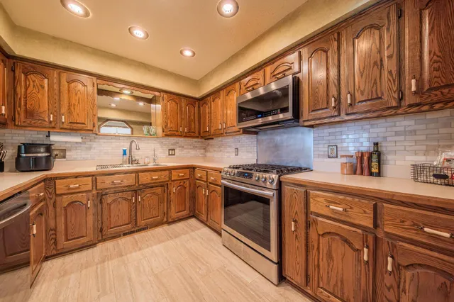 $315,000 | 85 121st Avenue Northwest, Coon Rapids, MN 55448