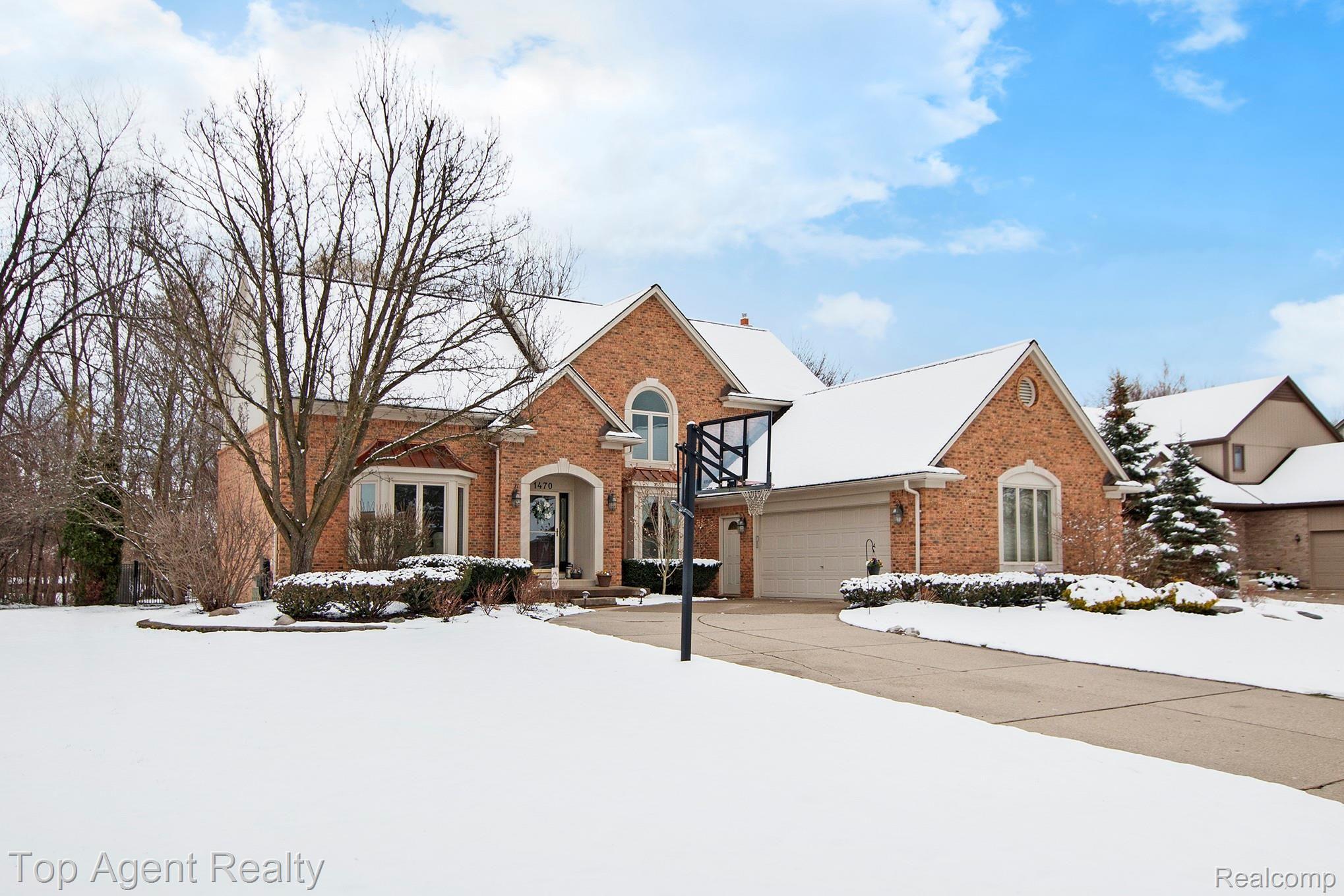 1470 Burhaven Drive Rochester, MI 48306 - Photo 2 of 47 IMG_3321.jpg