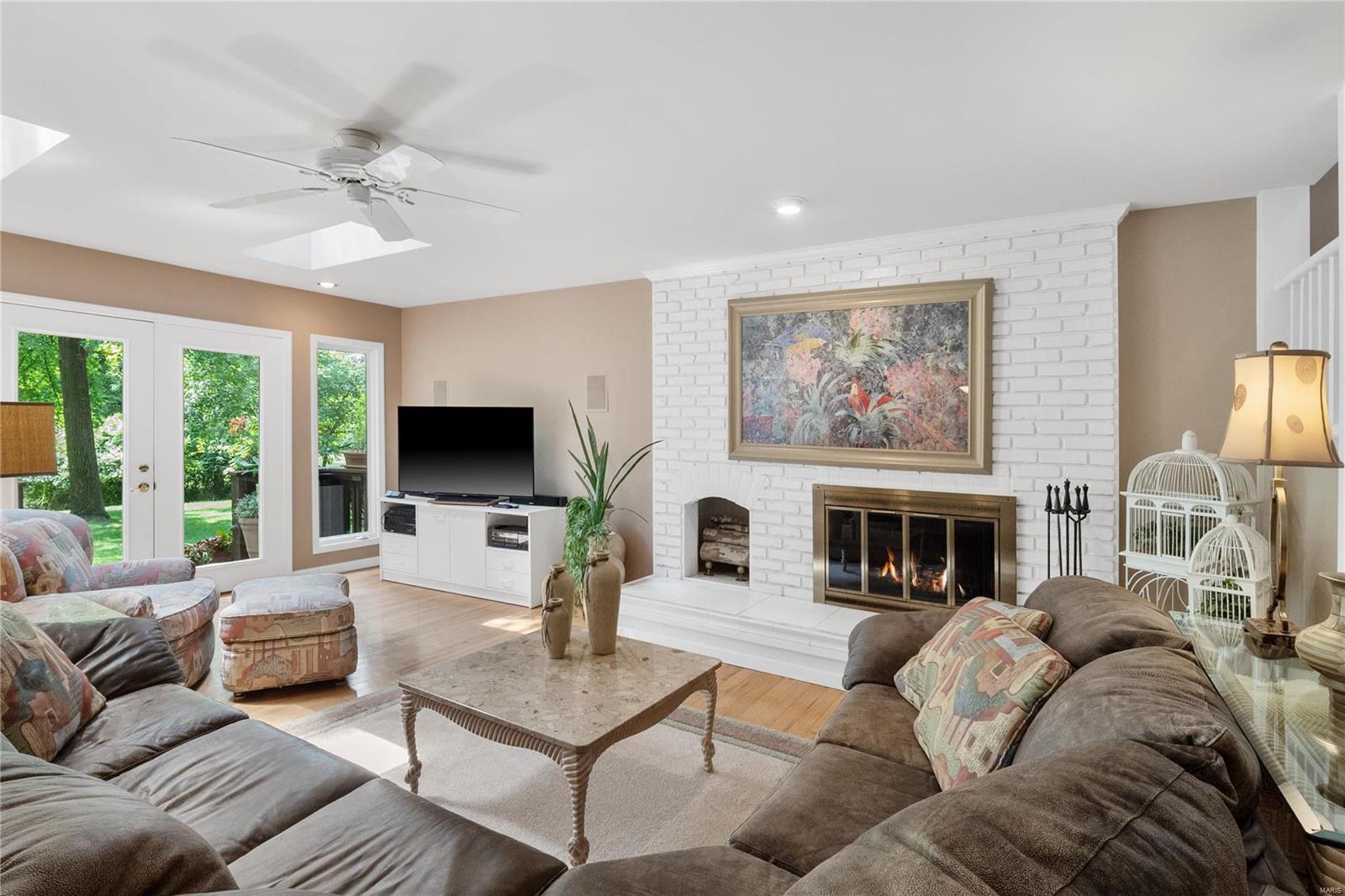 14974 Country Ridge Drive Chesterfield, MO 63017 - Photo 18 of 47 Gallery Image 18