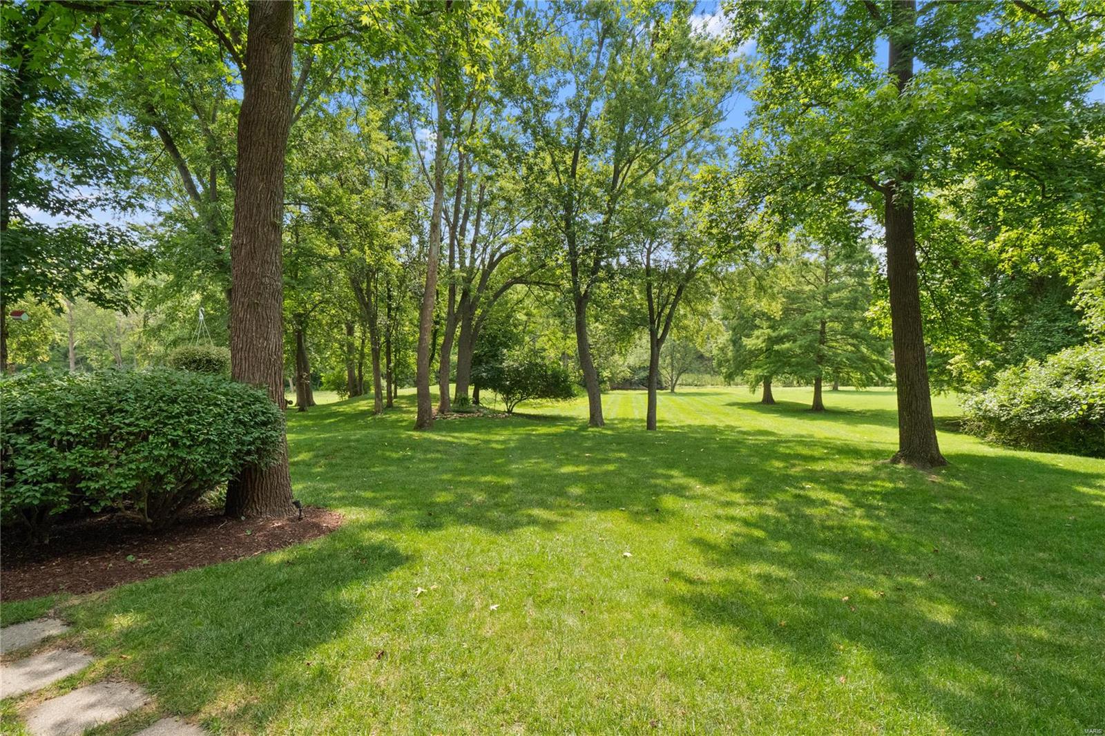 14974 Country Ridge Drive Chesterfield, MO 63017 - Photo 42 of 47 Gallery Image 42