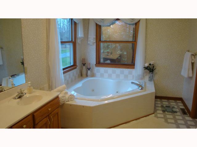 8030 Denune Road Johnstown, OH 43031 - Photo 8 of 18 Gallery Image 8