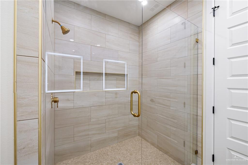 1602 Helen Drive Weslaco, TX 78596 - Photo 24 of 32