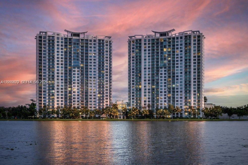 2641 North Flamingo Road, Unit 2702N Sunrise, FL 33323 - Photo 2 of 29 Photo 2