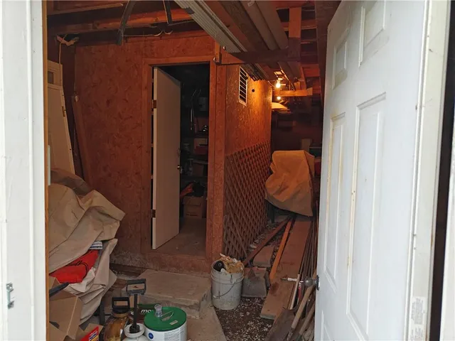 $325,000 | 28819 Herbs Road, Lincoln, MO 65338