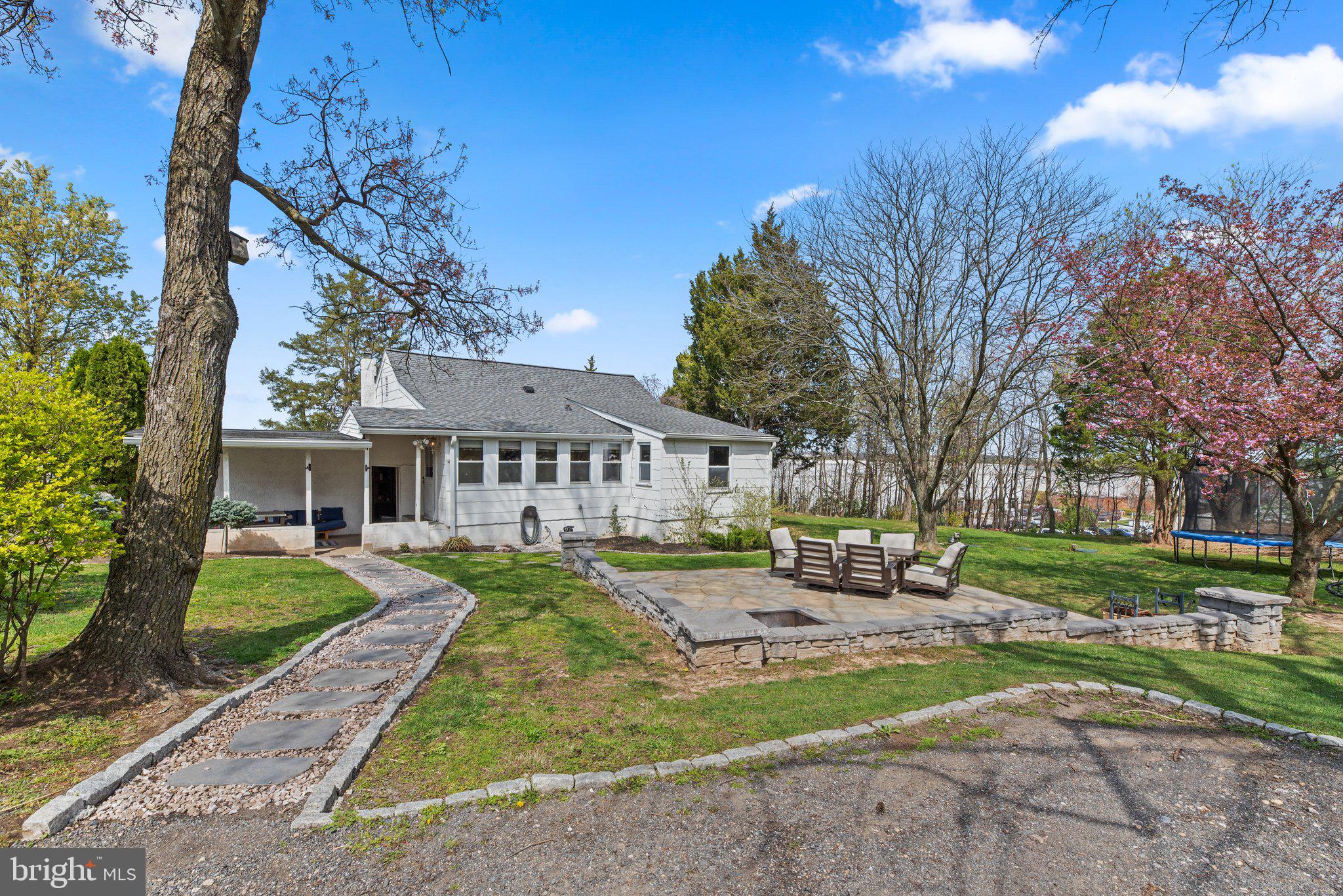 7407 Ridge Road Hanover, MD 21076 - Photo 3 of 44