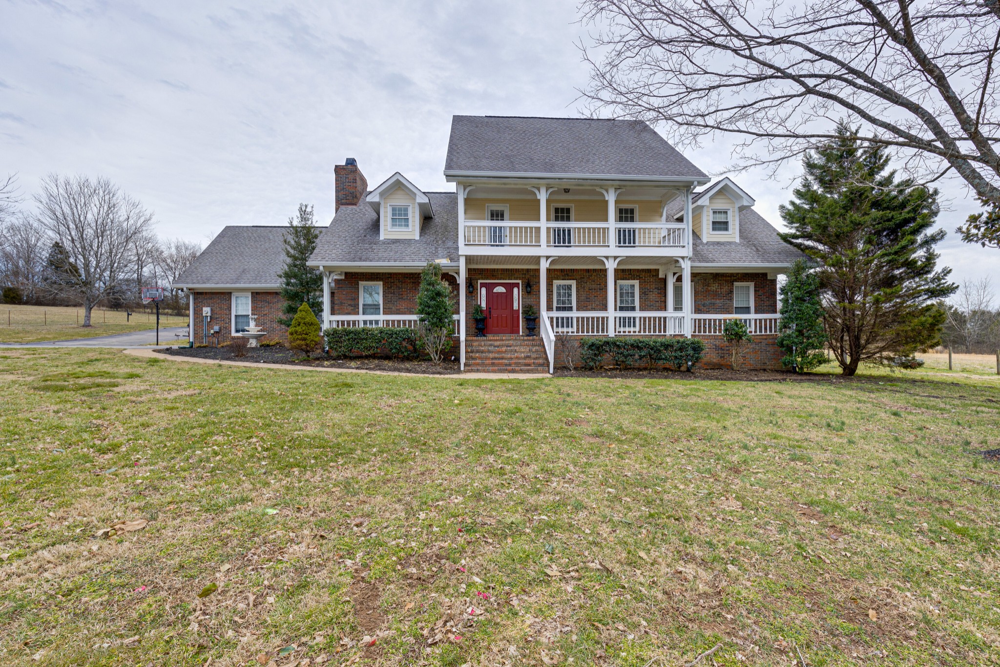 1426 Hardison Road Columbia, TN 38401 - Photo 1 of 51 Gallery Image 1