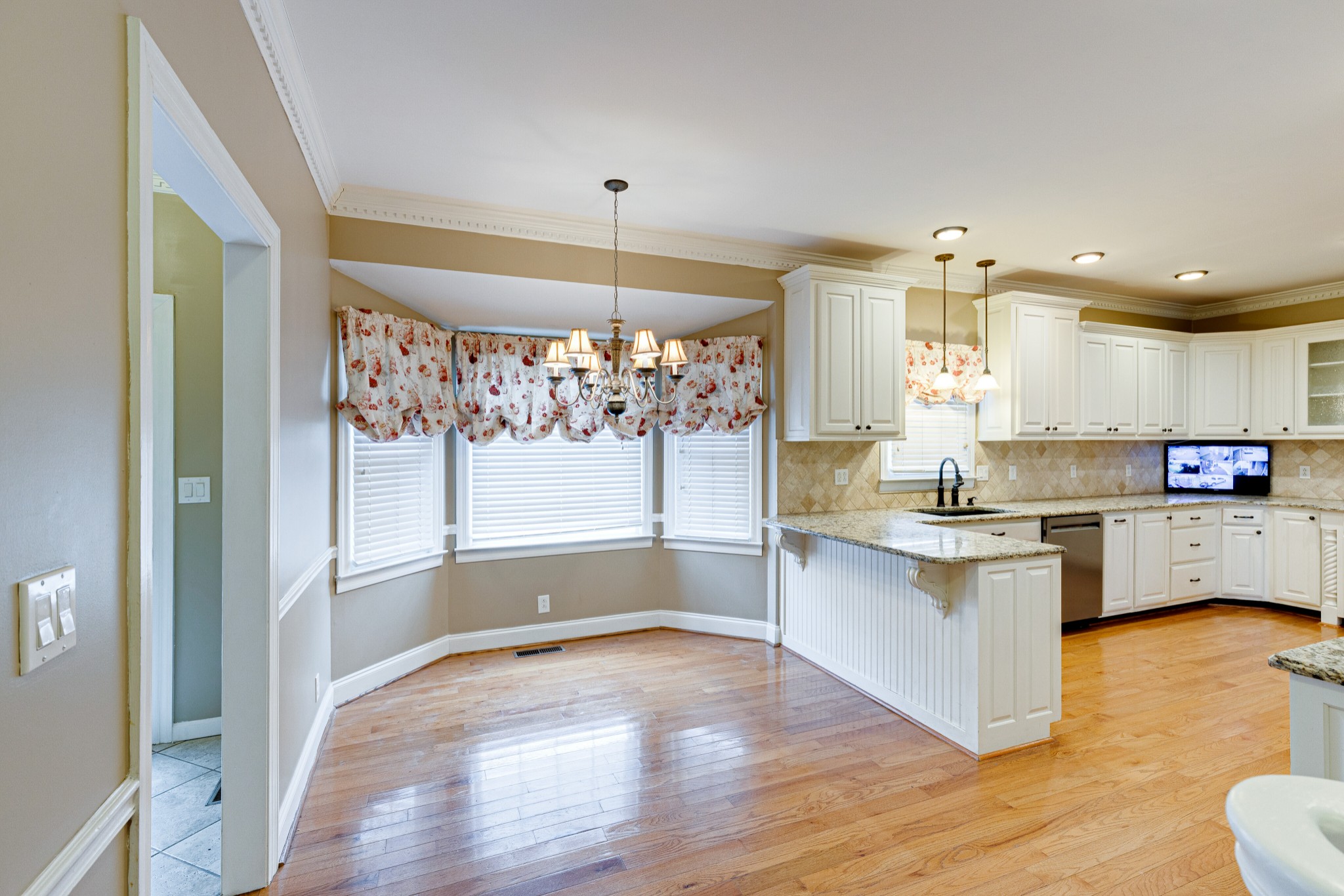1426 Hardison Road Columbia, TN 38401 - Photo 13 of 51 Gallery Image 13