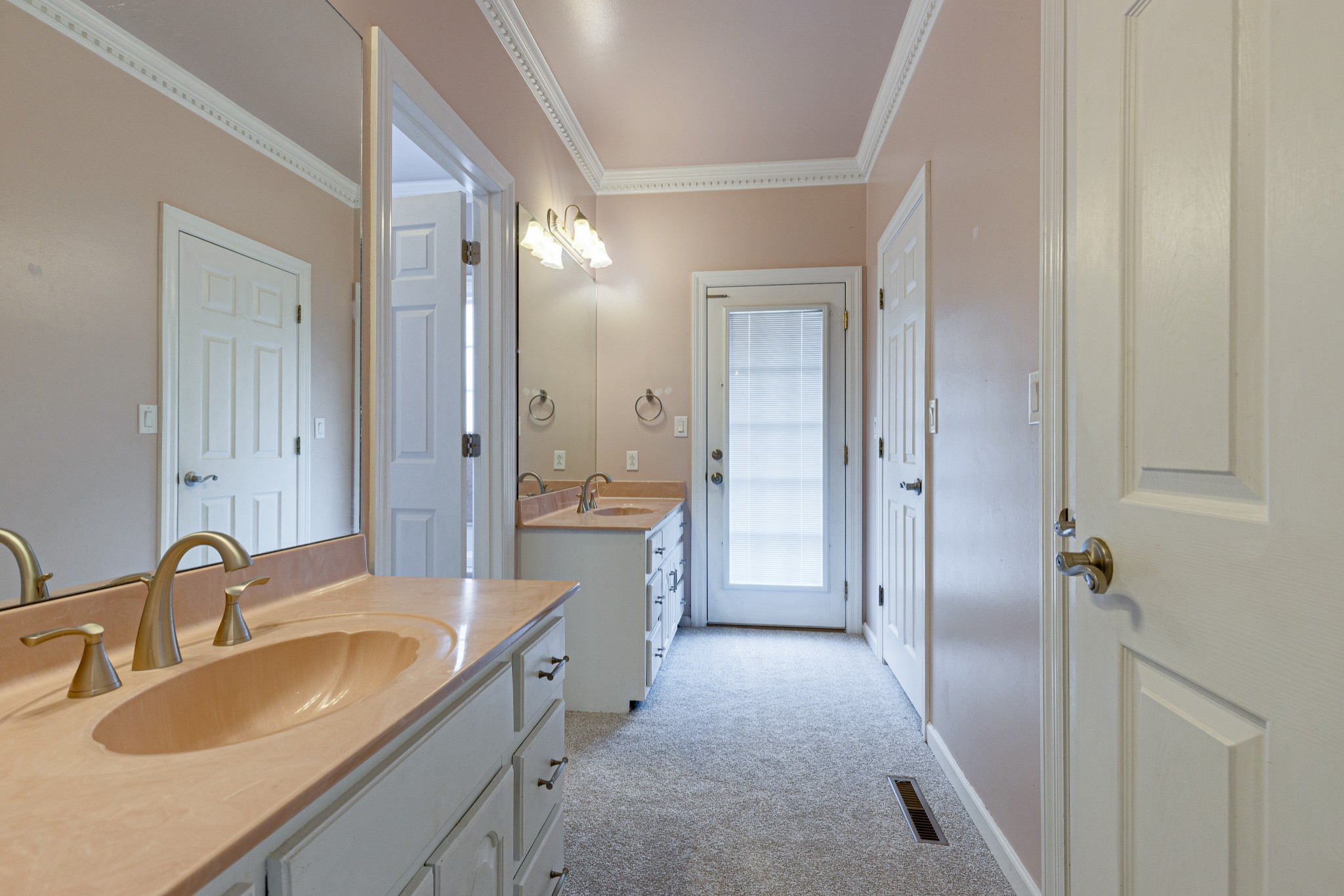 1426 Hardison Road Columbia, TN 38401 - Photo 19 of 51 Gallery Image 19