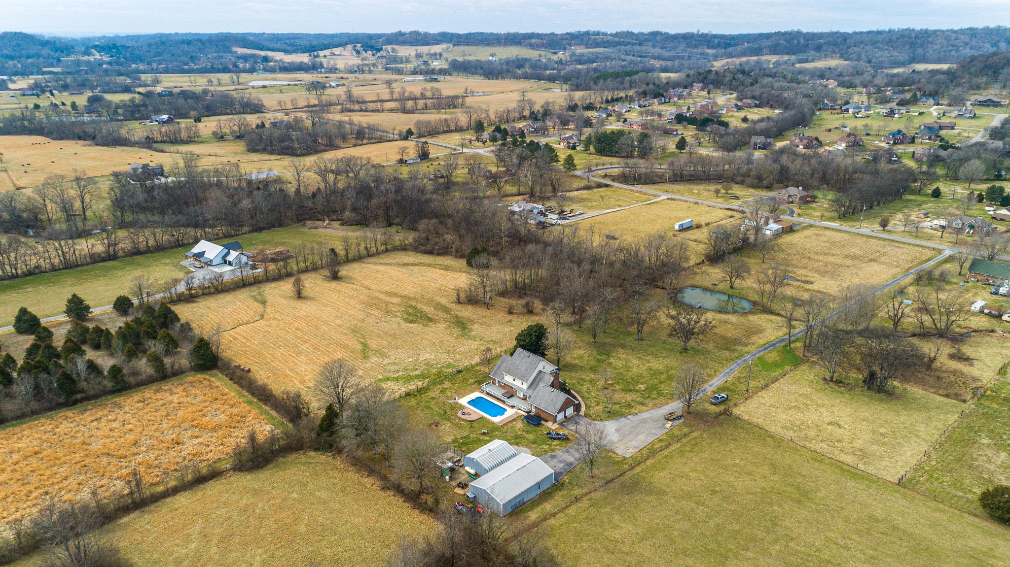 1426 Hardison Road Columbia, TN 38401 - Photo 48 of 51 Gallery Image 48