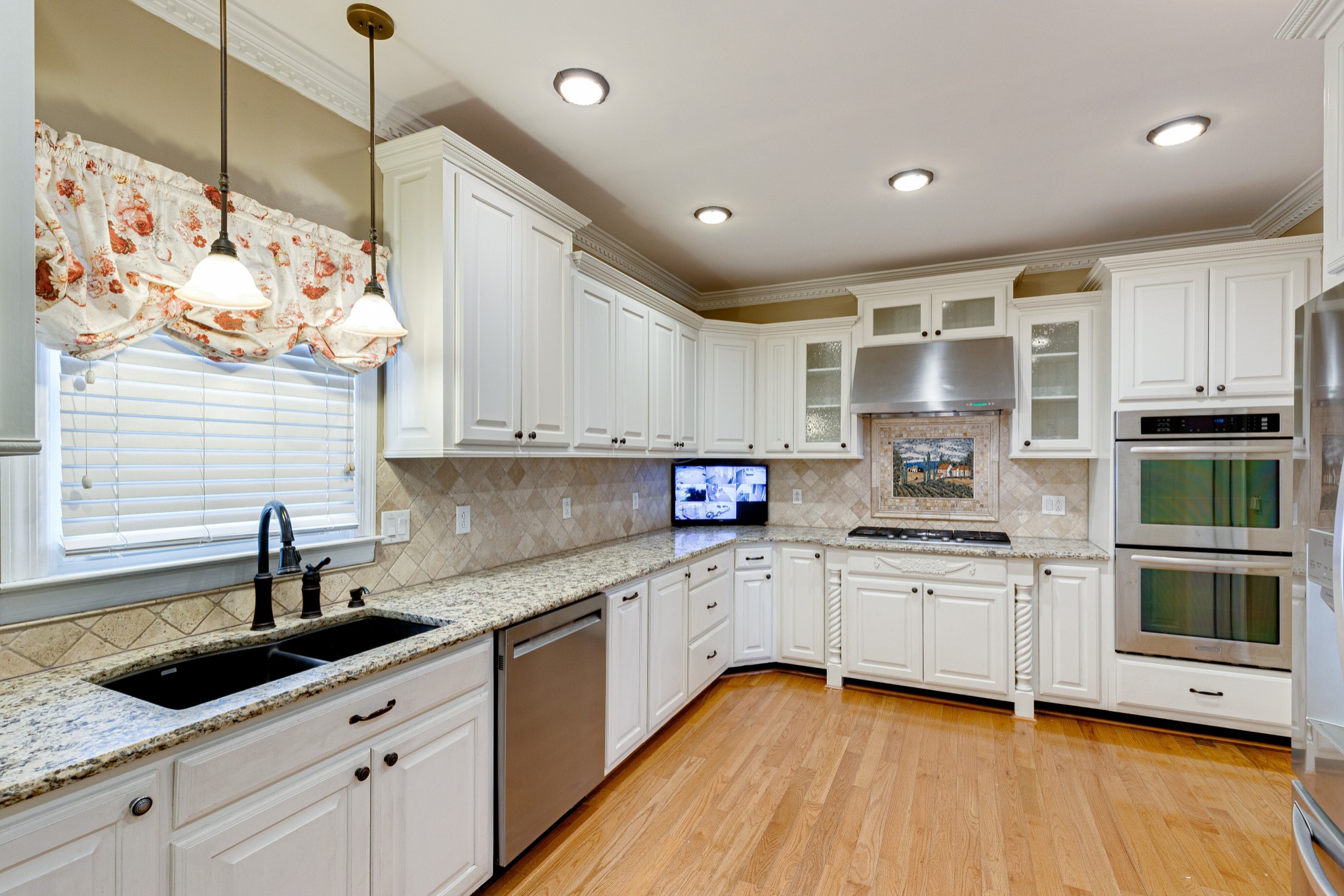 1426 Hardison Road Columbia, TN 38401 - Photo 10 of 51 Gallery Image 10