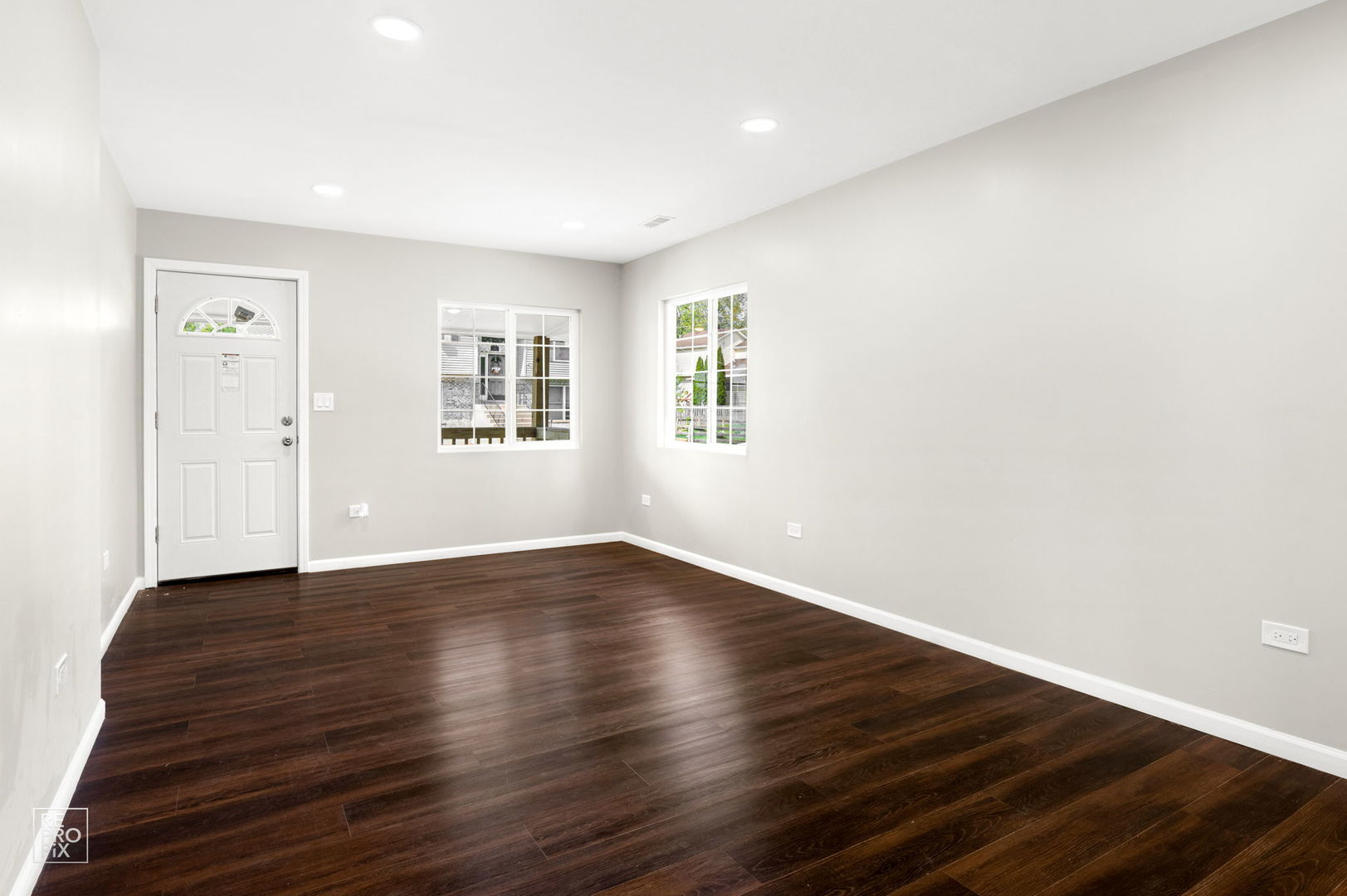 415 Riverside Drive McHenry, IL 60051 - Photo 4 of 20