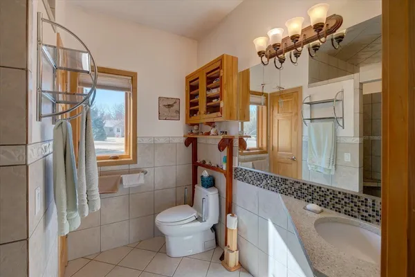 $1,295,000 | N4723 Ridgeview Drive, Portage, WI 53901