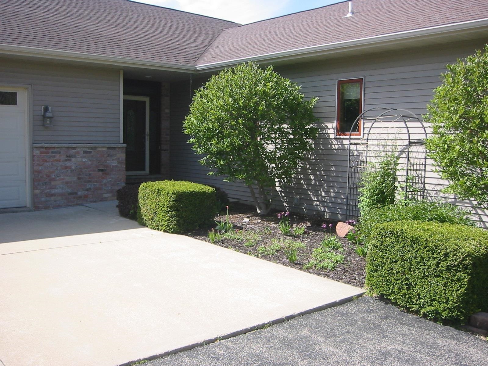 N4723 Ridgeview Drive Portage, WI 53901 - Photo 3 of 53