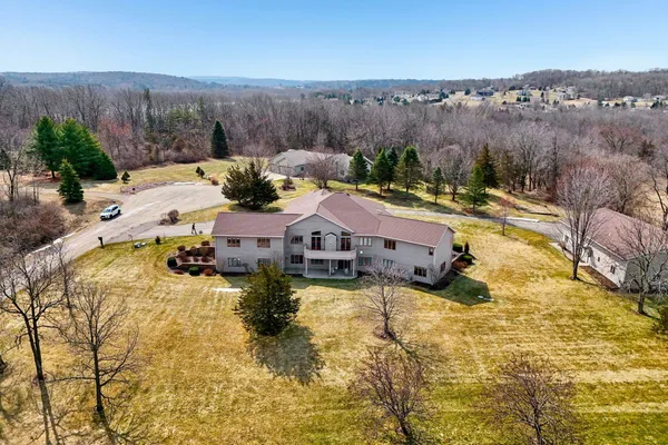 $1,295,000 | N4723 Ridgeview Drive, Portage, WI 53901