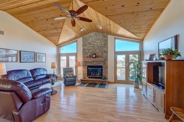 $1,295,000 | N4723 Ridgeview Drive, Portage, WI 53901