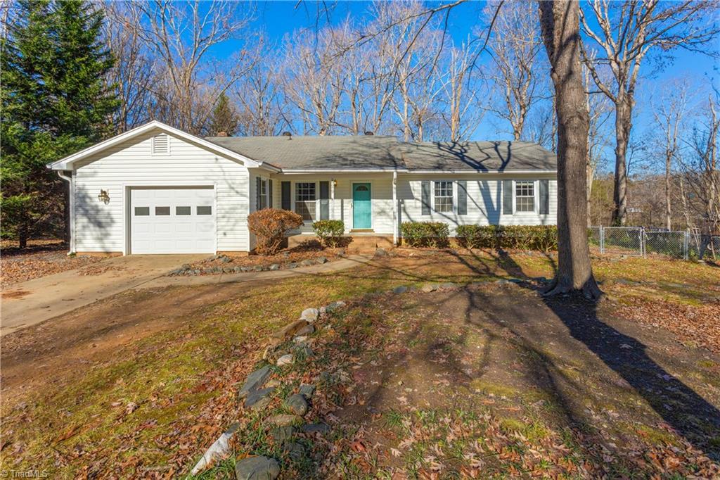 829 Laverton Lane Rural Hall, NC 27045 - Photo 2 of 32 Gallery Image 2
