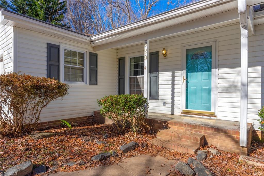 829 Laverton Lane Rural Hall, NC 27045 - Photo 4 of 32 Gallery Image 4