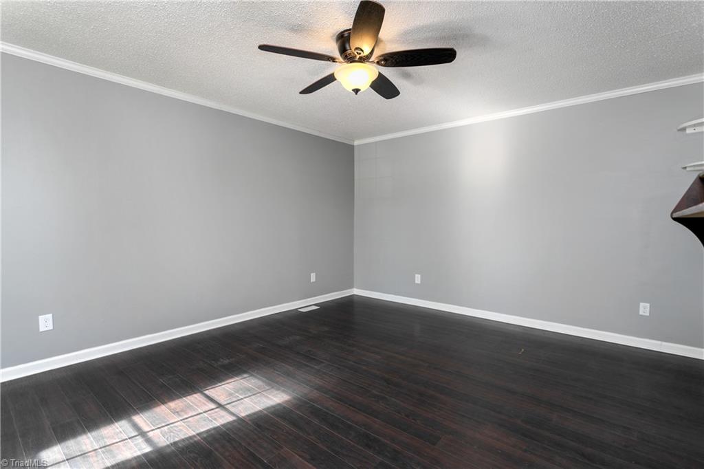 829 Laverton Lane Rural Hall, NC 27045 - Photo 5 of 32 Gallery Image 5