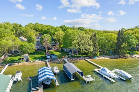 $2,995,000 | 5325 Edsall Road, Mound, MN 55364