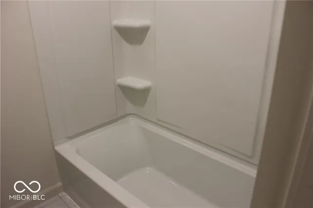 $2,200 | 14270 Bay Willow Drive, Fishers, IN 46037