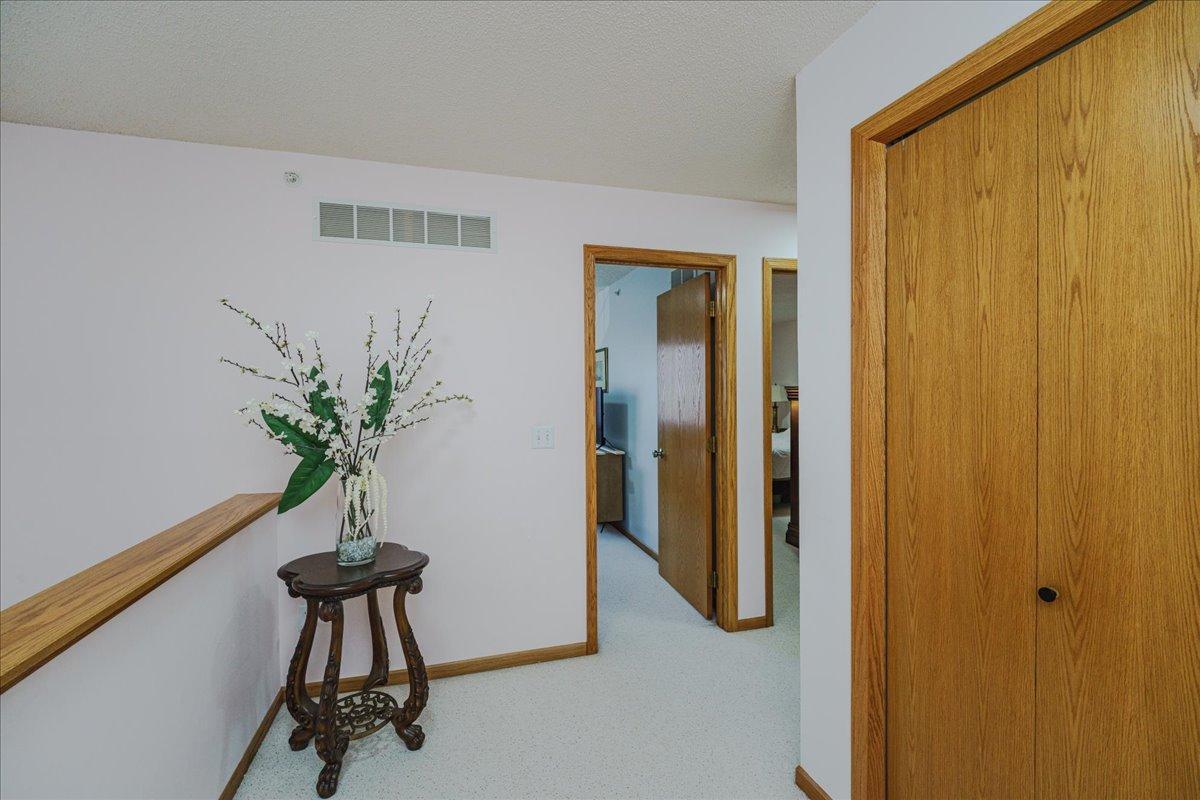 2775 Ranchview Lane North, Unit 4 Plymouth, MN 55447 - Photo 25 of 29