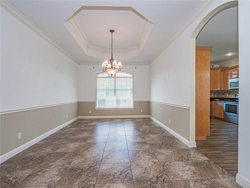 5836 Pine Ridge Circle Vero Beach, FL 32967 - Photo 14 of 36