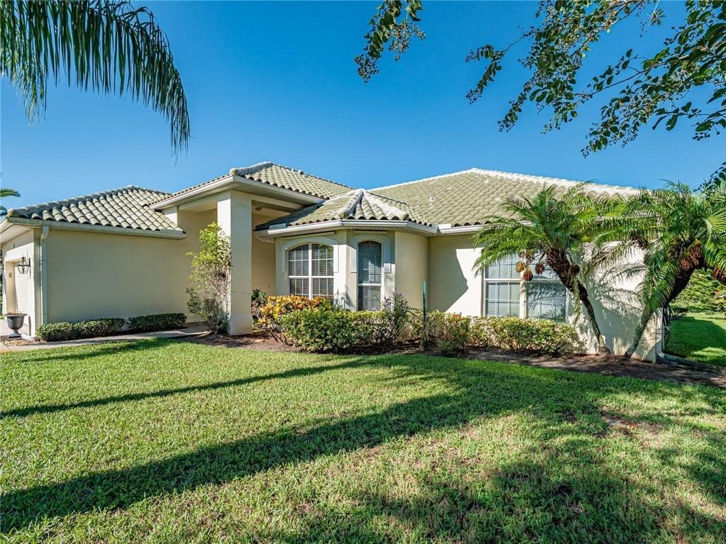 5836 Pine Ridge Circle Vero Beach, FL 32967 - Photo 2 of 36