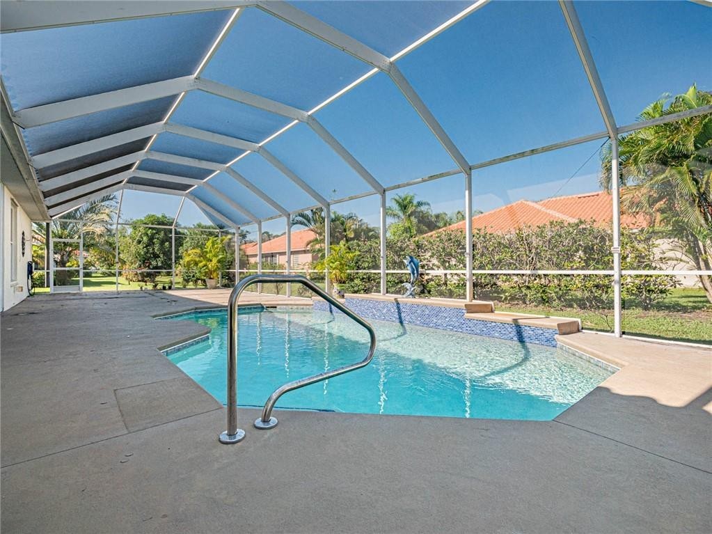 5836 Pine Ridge Circle Vero Beach, FL 32967 - Photo 34 of 36